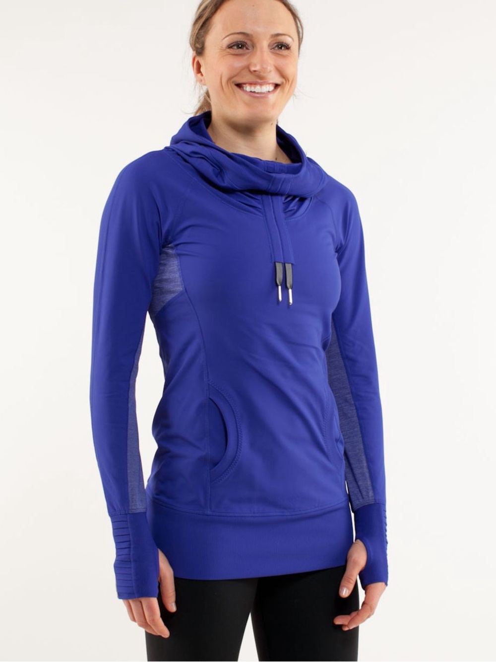 Lululemon Run- Stay on course Pullover Pigment Blue- Size 8